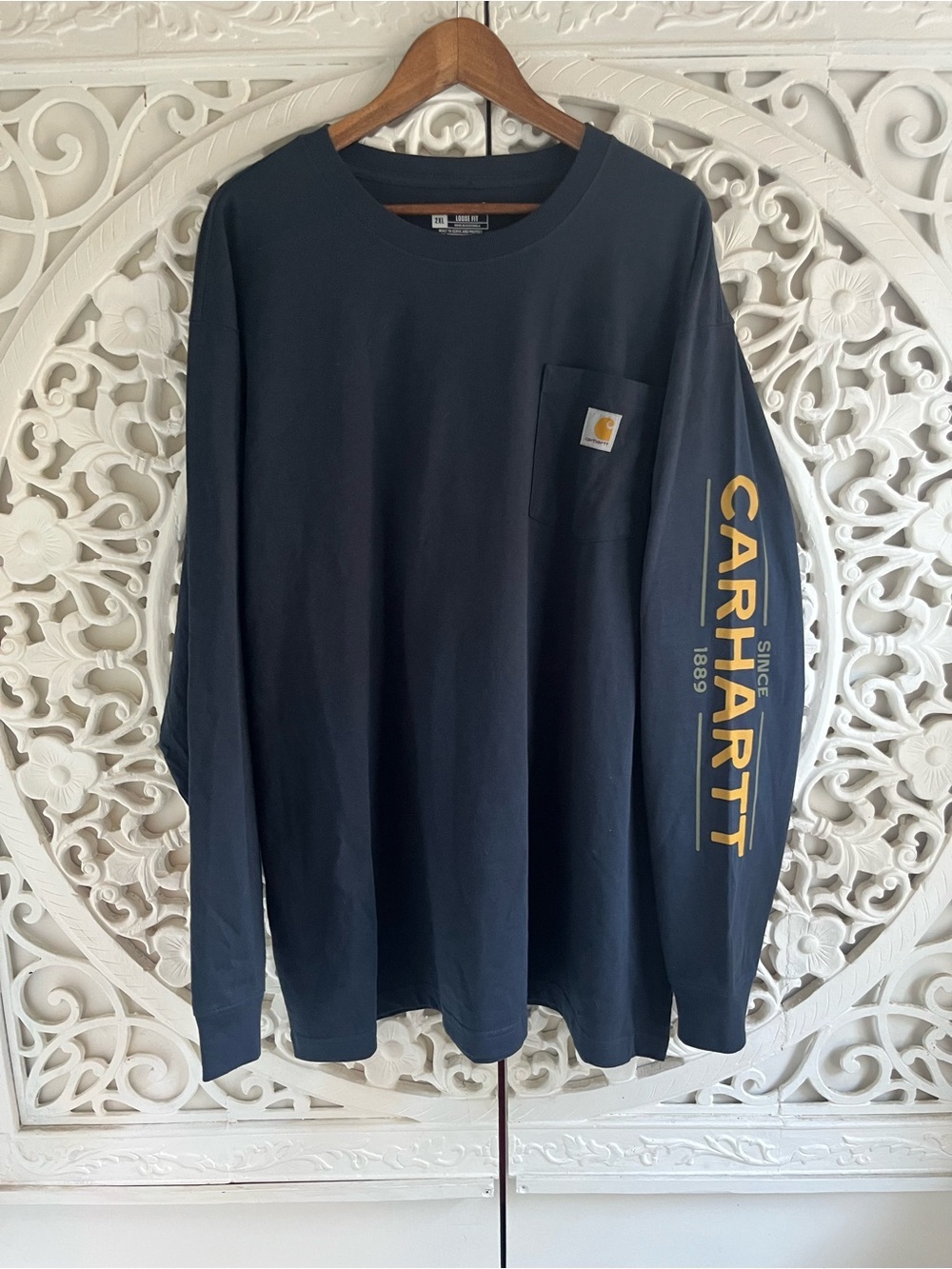 Carhartt Men’s 2XL Loose Fit Long Sleeve Graphic Pocket T Shirt Navy